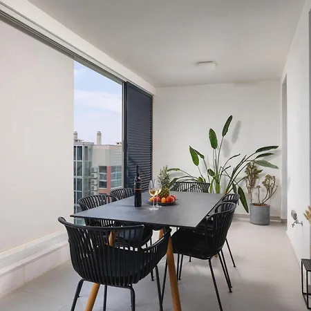 Seaside Escape 斯普利特